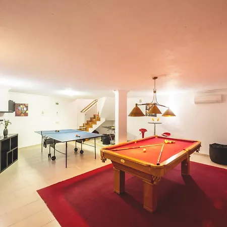 Villa Holiday Home In Albufeira Near Sao Rafael Beach